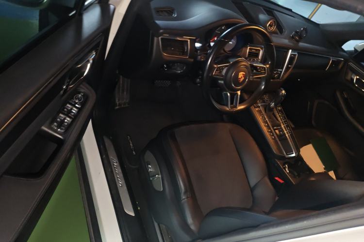 Used Porsche Macan 2014 Macan 2.0T