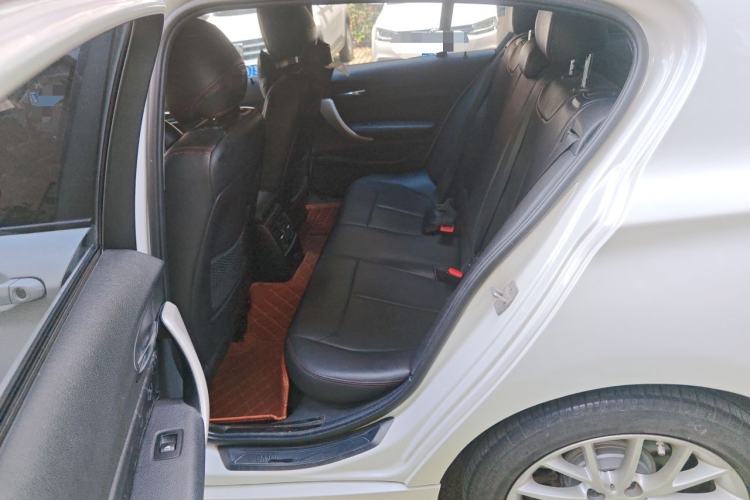 Used BMW 1 Series 2015 120i Leading Model