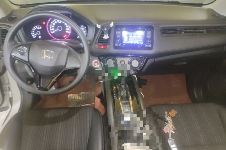 Used Honda Vezel 2017 1.8L CVT Front-Wheel Drive Pioneer Edition