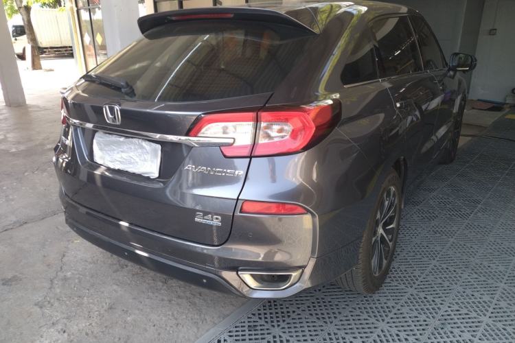 Used Honda Avancier 2017 240TURBO Two-Wheel Drive Premium Edition
