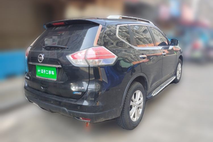 Used Nissan X-Trail 2015 2.0L CVT Comfort MAX Edition 2WD Rear Right 45 Deg