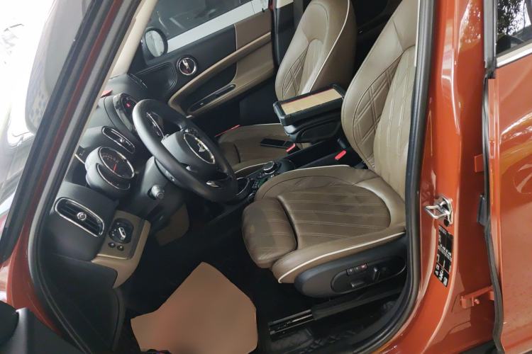 Used MINI Countryman 2017 2.0T COOPER S ALL4 Explorer Left Front Seat