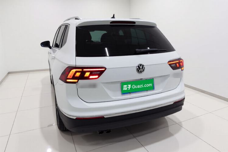 Used Volkswagen Tiguan L 2017 330TSI Automatic Two-Wheel Drive Luxury Edition
