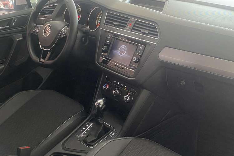 Used Volkswagen Tiguan L 2021 330TSI Automatic Two-Wheel Drive Comfort Edition