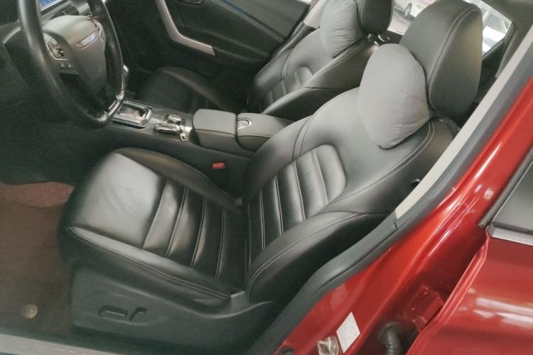 Used Venucia T90 2017 2.0L CVT Leading Edition