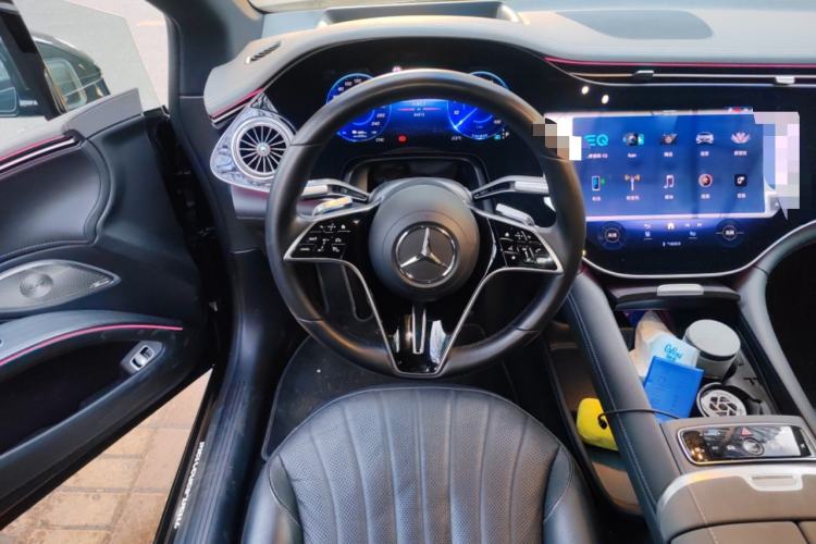 Used Mercedes-Benz EQS 2022 Updated Version 450+ Luxury Edition Steering Wheel