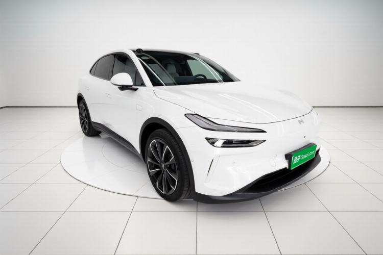 Used ONVO L60 2024 60 kWh Rear-Drive Version Exterior 1