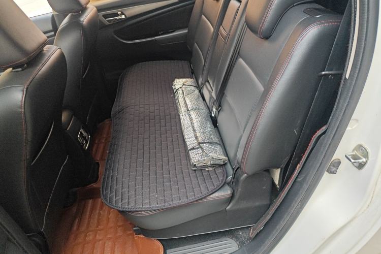 Used CHANGAN KAICHENG Oushang A600 2016 1.5L Manual Elite 7-Seater