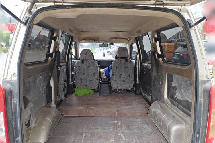 Used Wuling Hongguang V 2019 1.5L Jingqu Version China VI LAR
