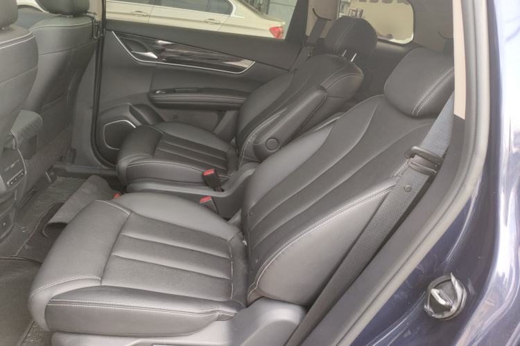 Used BYD Song MAX 2018 1.5T Automatic Smart Connect Elite Model with 6 Seats
