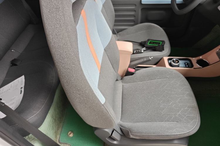 Used Geely Galaxy Panda 2023 Panda Mini 200km Endurance Bear Right Front Seat