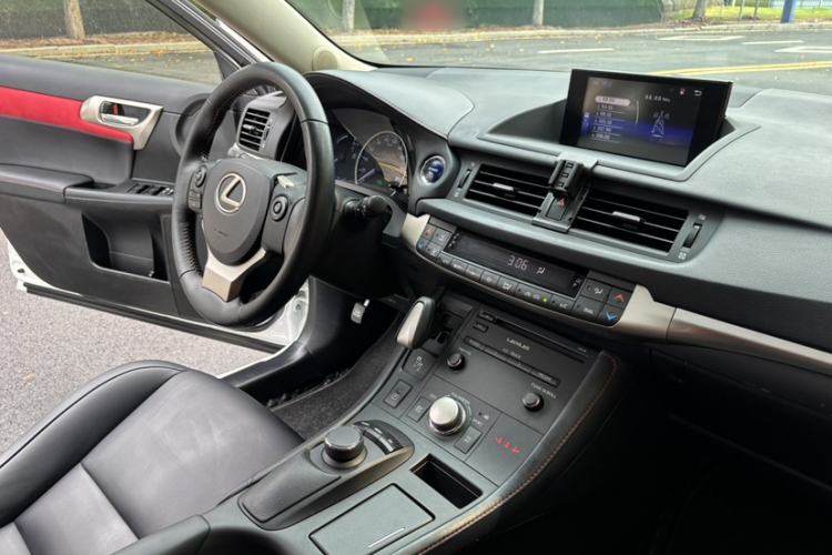 Used Lexus CT 2017 CT200h Comfort Edition Monochrome China V Standard