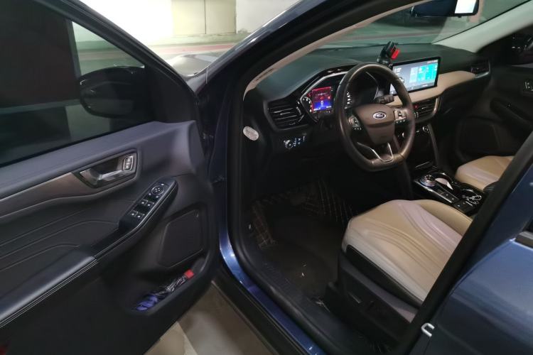 Used Ford Escape 2020 EcoBoost 245 Two-Wheel-Drive Comfort Edition