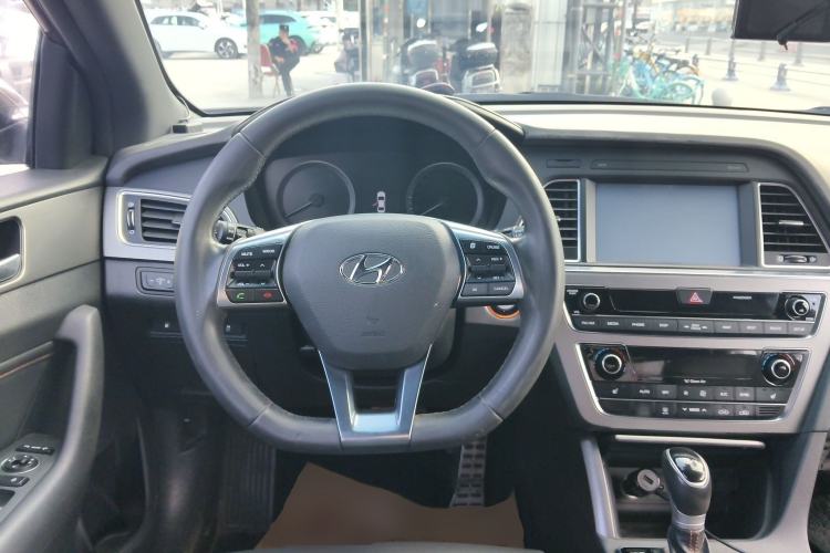 Used Hyundai Sonata 2015 1.6T DLX Prestige Model