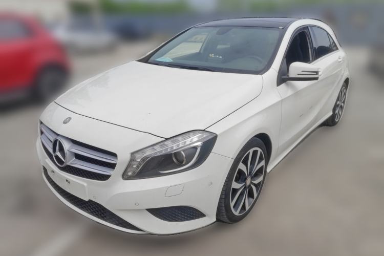 Used Mercedes-Benz A-Class 2015 A 200 Fashion Model