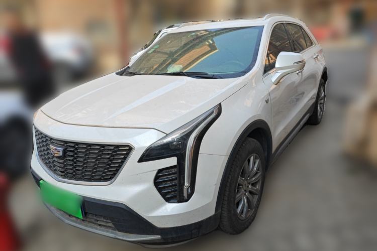 Used Cadillac XT4 2018 28T Two-Wheel-Drive Luxury Model