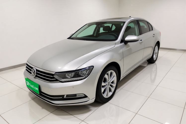 Used Volkswagen Magotan 2017 330TSI DSG Luxury Model