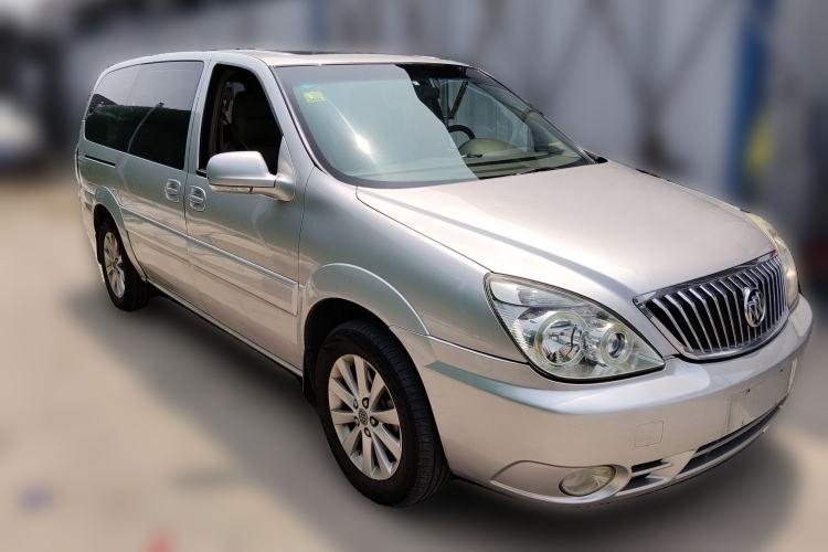 Used Buick GL8 2011 2.4L CT Comfort Edition Front Right 45 Deg