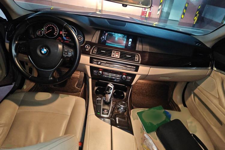 Used BMW 5 Series 2014 525Li Luxury Design Package
