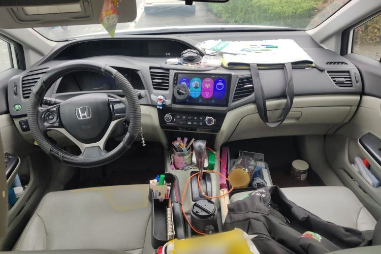 Used Honda Civic 2014 1.8L Automatic Classic Edition Center Console