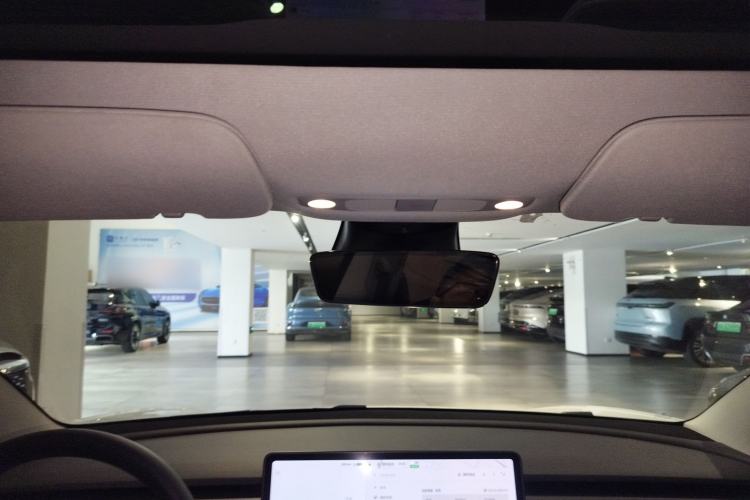 Used Tesla Model 3 2019 Long-Range Rear-Wheel-Drive Version
