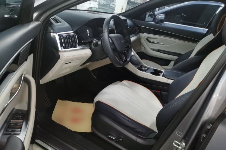 Used BYD Song PLUS New Energy 2023 Champion Edition DM-i 110KM Flagship Model
