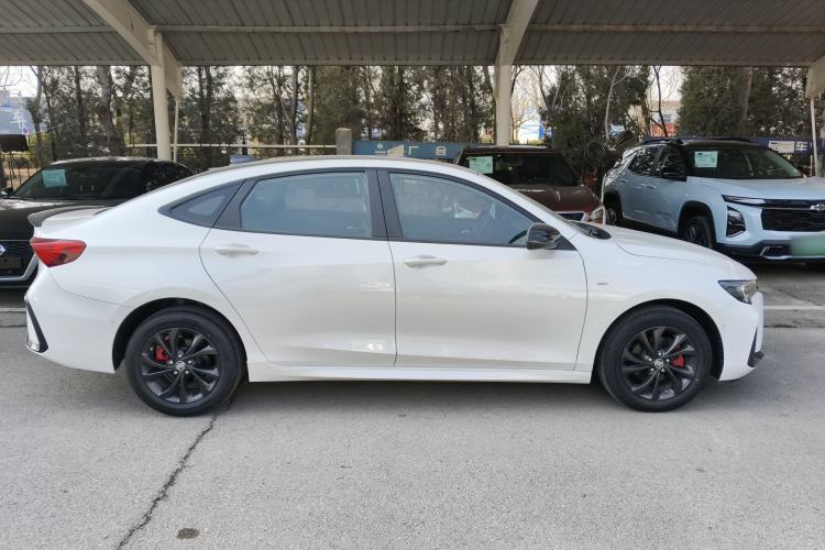 Used Buick Verano 2023 Pro GS Swift Edition Exterior 4