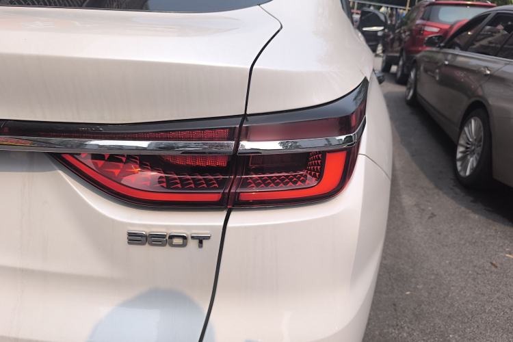 Used CHANGAN CS85 COUPE 2019 2.0T Automatic Version China V Standard Right Rear Taillight