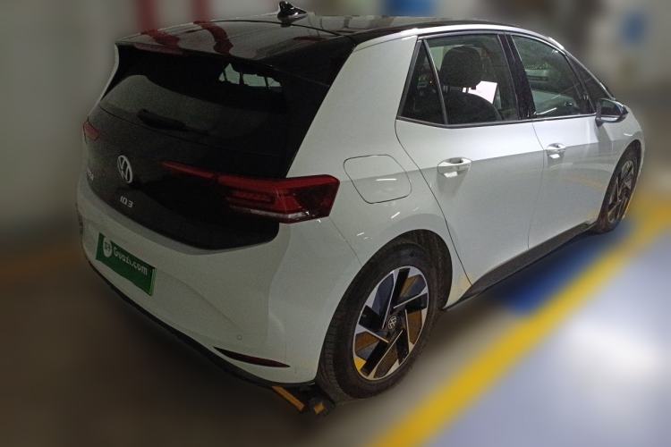 Used Volkswagen ID.3 2025 Smart Version Pure & Intelligent Enjoyment Edition
