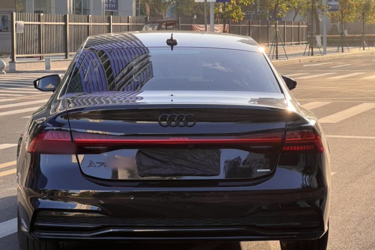 Used Audi A7L 2022 45 TFSI S-line Dream-Building Crystal Flow Package