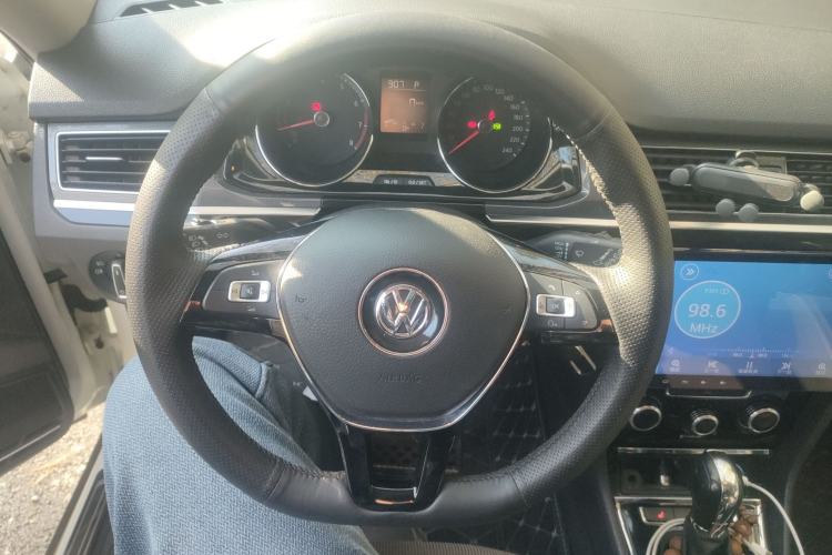 Used Volkswagen C-TREK 2017 1.6L Automatic Comfort Model
