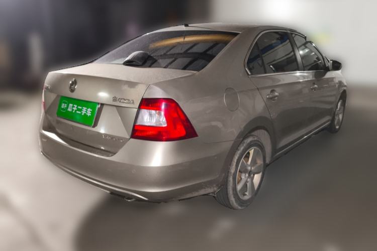 Used Skoda Rapid 2013 1.6L Manual Smart Selection Model