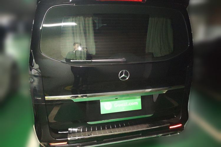 Used Mercedes-Benz Vito 2021 2.0T Elite Version 7 Seats