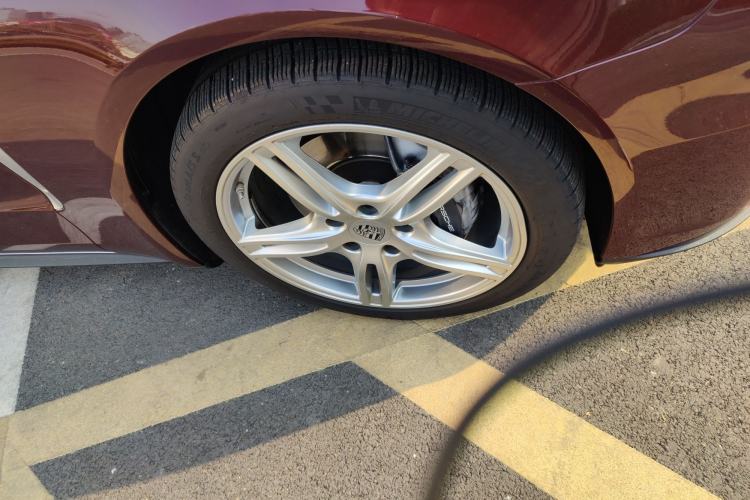 Used Porsche Panamera 2017 Panamera 4 Executive Long Wheelbase 3.0T
