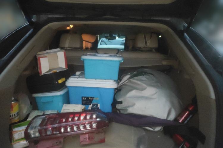 Used Cadillac SRX 2014 3.0L Elite Model Trunk