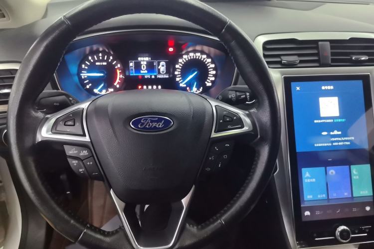 Used Ford Mondeo 2020 EcoBoost 180 Stylish Model Steering Wheel