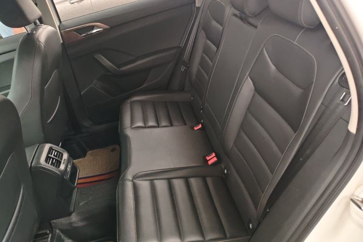 Used Volkswagen Tharu 2019 280TSI Two-Wheel Drive R-Line China V Standard