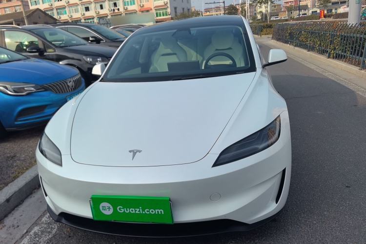 Used Tesla Model 3 2024 High-Performance All-Wheel-Drive Version