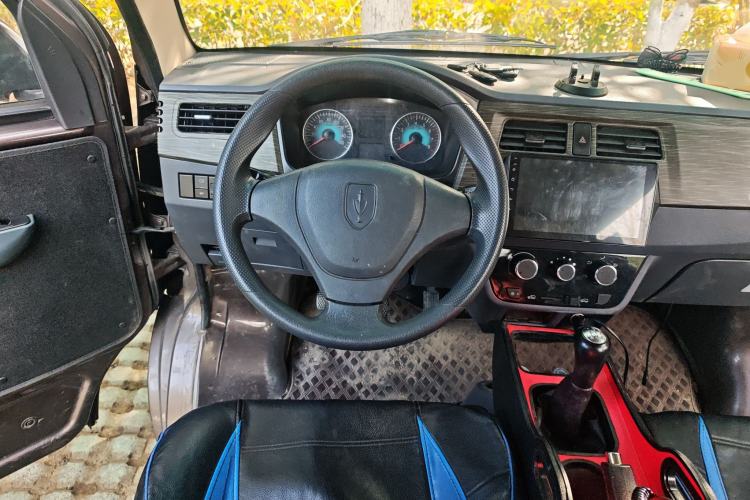 Used Jinbei Hiace X30 2022 1.5L Business-Class Central Air-Conditioned Coach China VI Standard SWC15M Steering Wheel