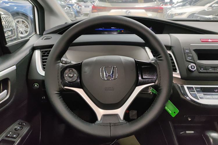 Used Honda Jade 2017 1.8L Automatic Classic Edition 5 seats
