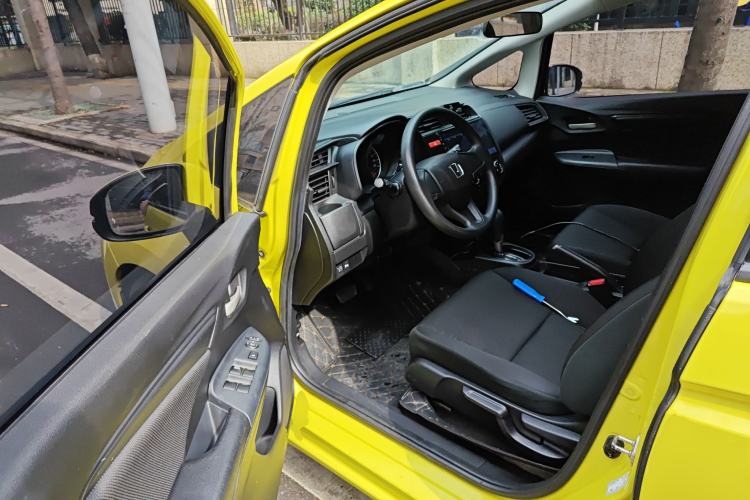 Used Honda Fit 2016 1.5L LXS CVT Comfort Sunroof Version