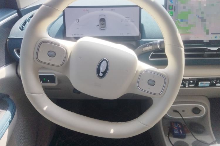 Used ORA Good Cat 2025 Model, 430 km Luxury Version Steering Wheel