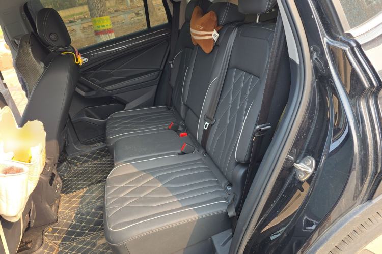 Used Volkswagen Tiguan L 2023 330TSI Automatic Two-Wheel Drive R-Line Enjoyment Edition