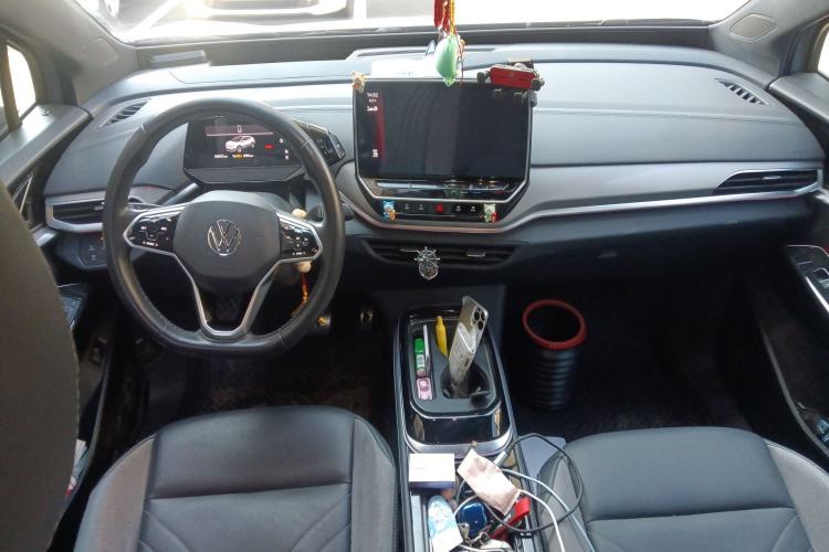Used Volkswagen ID.4 CROZZ 2022 Long-Range Lite PRO Edition Center Console