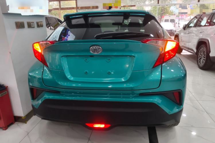 Used Toyota C-HR 2018 2.0L Leading Edition China V-standard