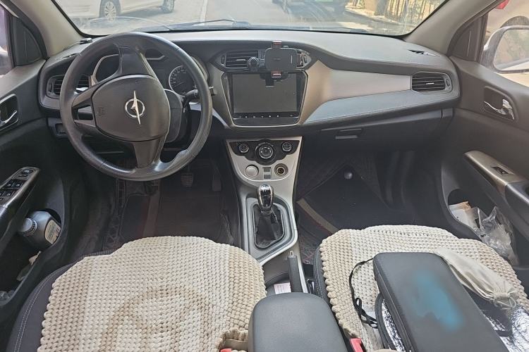 Used Haima M3 2016 1.5L Manual Fashion Edition
