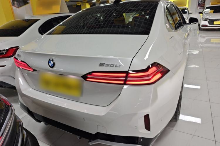 Used BMW 5 Series 2025 530Li Luxury Edition M Sport Package
