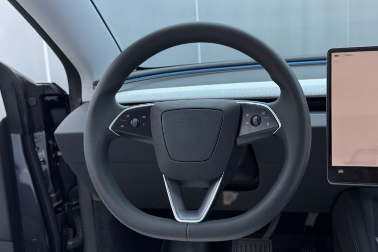 Used Tesla Model 3 2025 Rear-Wheel-Drive Version