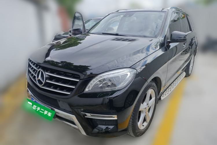 Used Mercedes-Benz M-Class 2014 ML 400 4MATIC Dynamic Model
