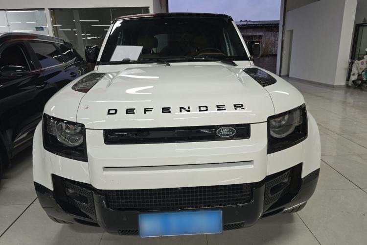 Used Land Rover Defender 2025 110 3.0T P400 – Dynamic HSE